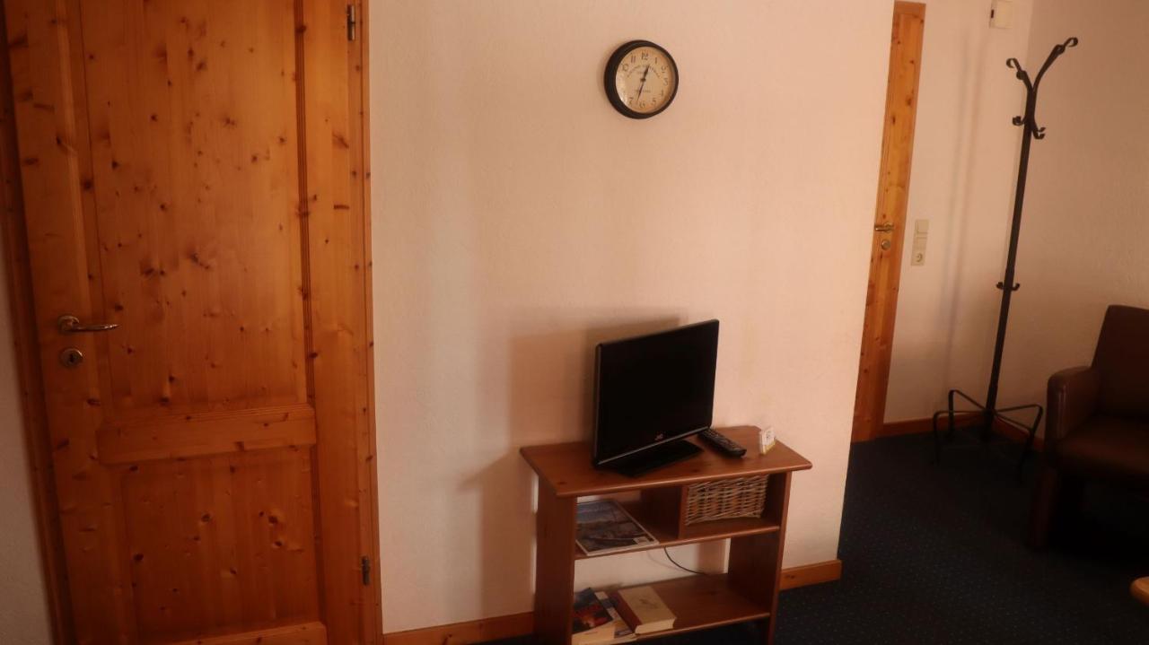 Ferienwohnung " Luv " Нойхарлингерзиль Экстерьер фото